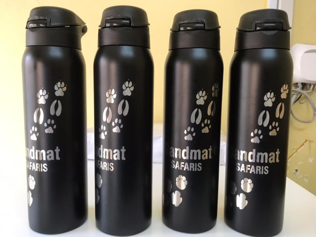 CUSTOM WATER BOTTLES BRANDING