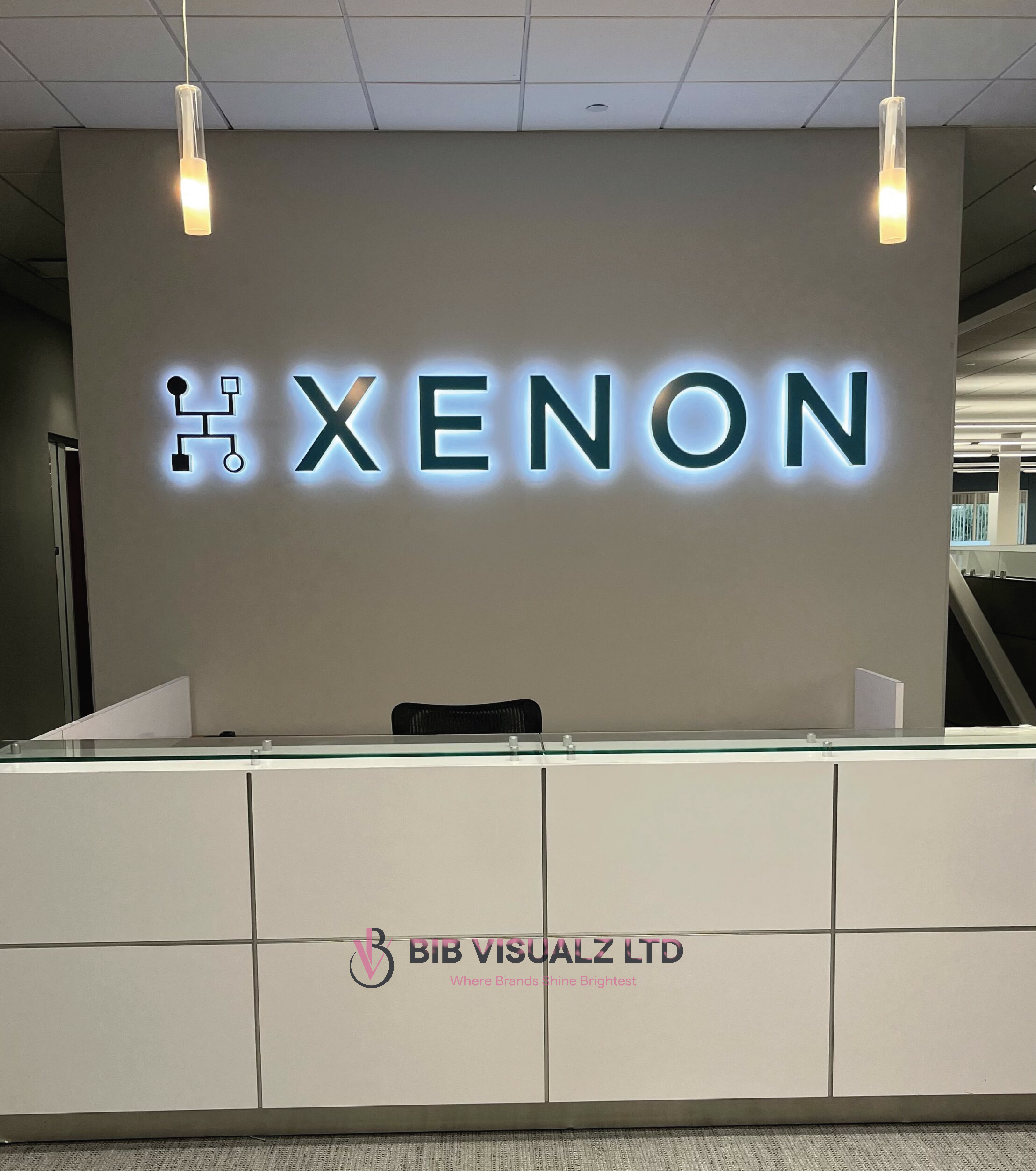 illuminated reception sign